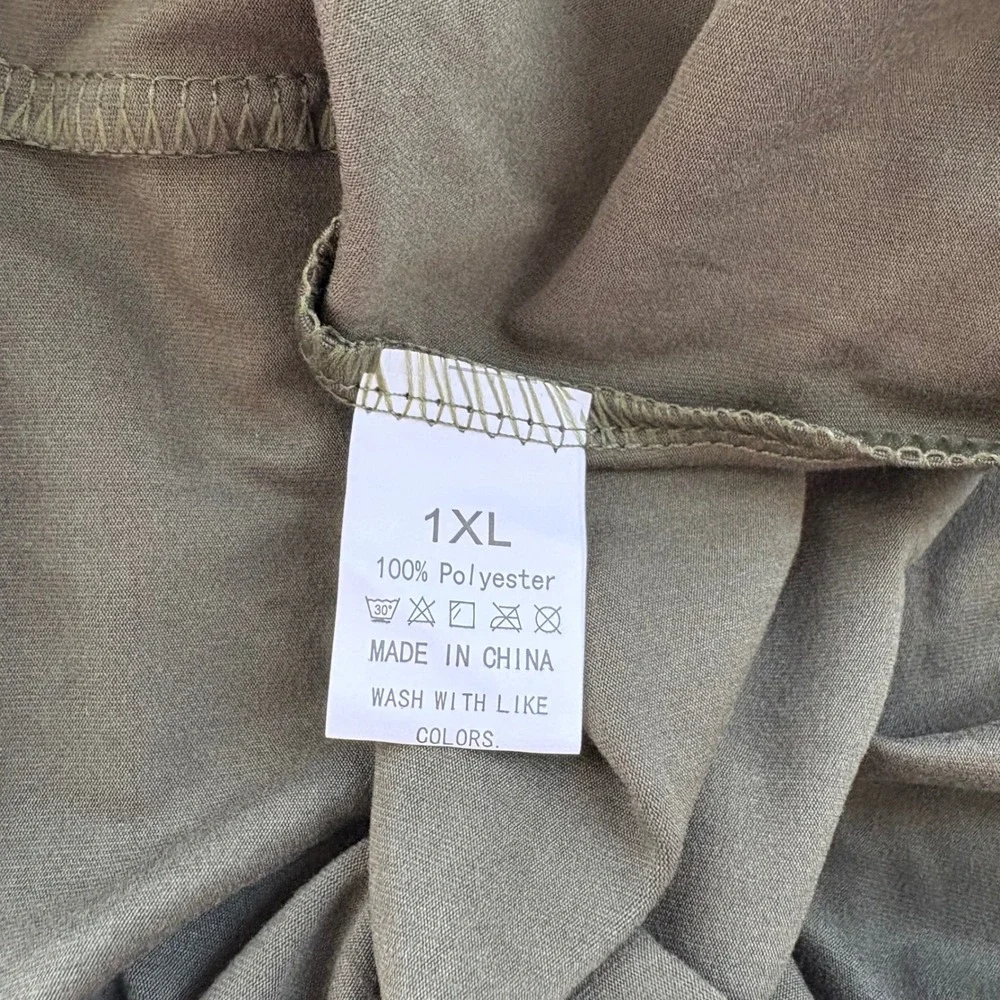 Christmas T-Shirt Funny Holiday Tee Too Hot For Ugly Sweaters 1XL‎ - Picture 4 of 7